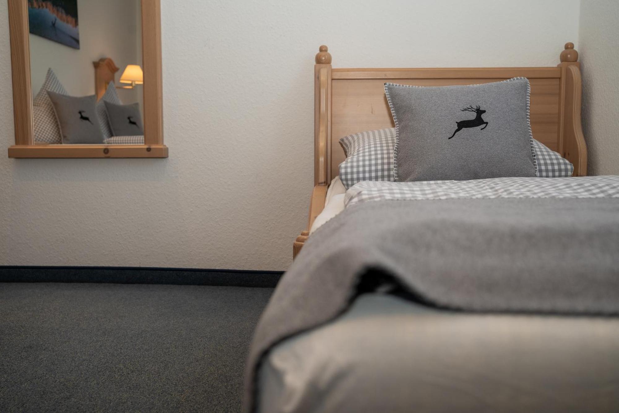 Hotel Gasthof Alter Wirt Farchant Exteriér fotografie